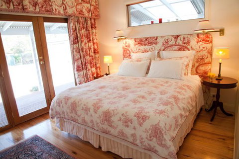 Sanctuary@Waratah - C Tourism 6