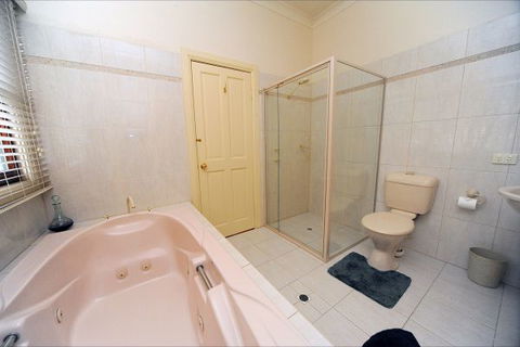 St Helen's Guest Suite - C Tourism 2