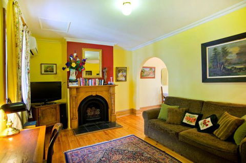The Lion Cottage - C Tourism 2