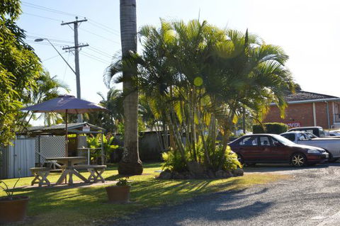 The Rover Holiday Units/Motel - C Tourism 2