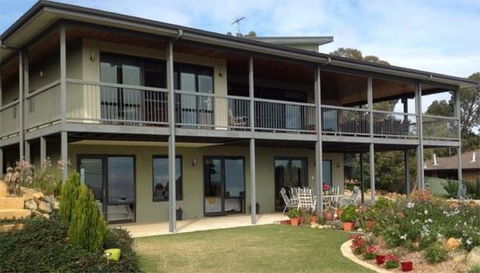 Tibooburra Bed And Breakfast Kalamunda - C Tourism 0