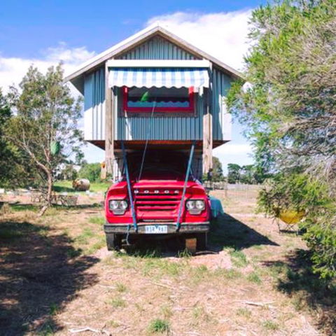 Torquay Farmstay  Blue Studio Truck - C Tourism 0