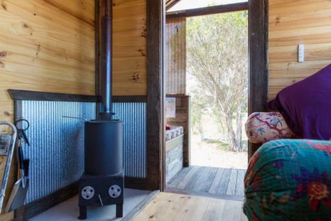 Torquay Farmstay  Blue Studio Truck - C Tourism 2