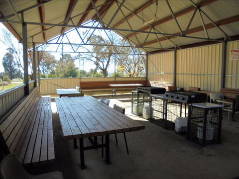 Wagga Wagga Tourist Park - C Tourism 7