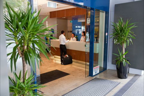 Wyndham Sydney Suites - C Tourism 1
