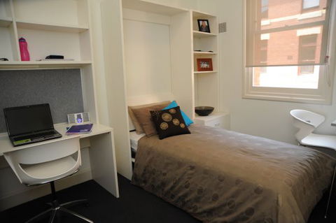 Yarra House - C Tourism 1