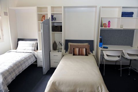 Yarra House - C Tourism 2
