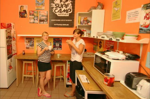 Zing! Backpackers Hostel - C Tourism 4
