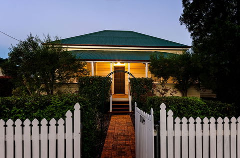 Albion Cottage - C Tourism 0