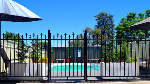 All Settlers Motor Inn - C Tourism 1