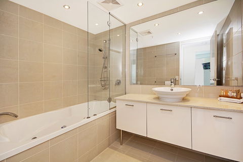 Aqua Vista Luxury Resort - C Tourism 6