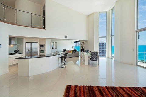 Aqua Vista Luxury Resort - C Tourism 7