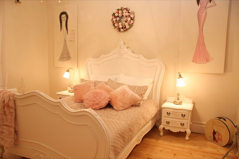 Azalea Cedar-Rose Villa - C Tourism 1