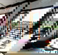 Bettenay's Lakeside Chalets and Luxury Spa Apartment - C Tourism