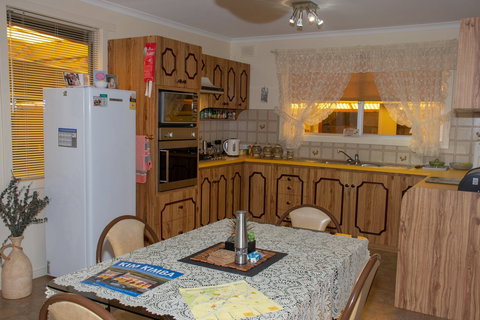 Chrissie's Palace - C Tourism 4