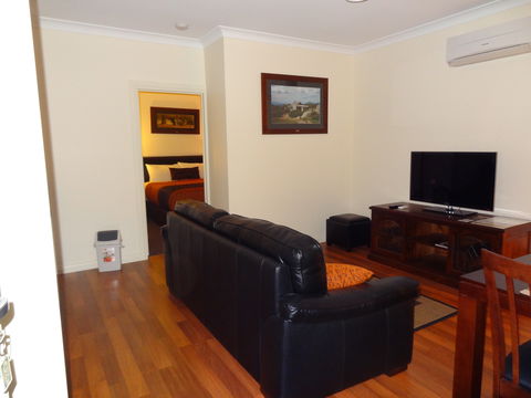Hahndorf Oak Tree Cottages - C Tourism 1