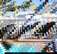 Halcyon House - C Tourism