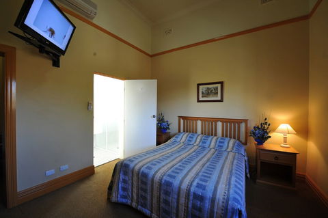 Hotel Victoria - C Tourism 0