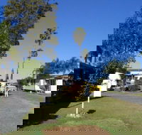 Browns Caravan Park - C Tourism