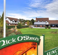 Mick OSheas Irish Pub And Motel - C Tourism