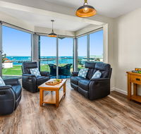 Bonnies of Beachport - C Tourism
