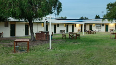 Anglers Inn - C Tourism 0