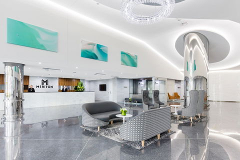Meriton Suites Southport - C Tourism 0