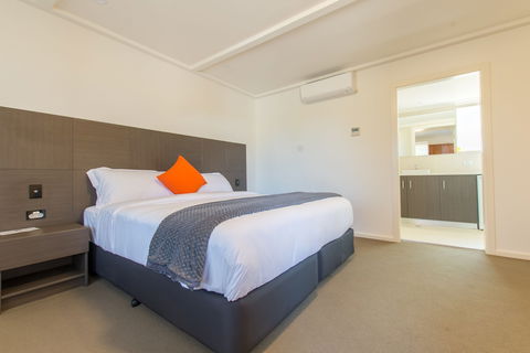 Mick O'Shea's - C Tourism 4