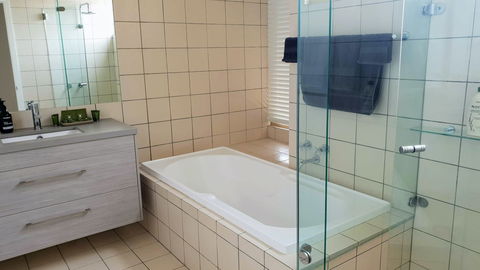 Number 9 Leisure Stay - C Tourism 5