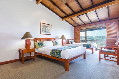 O'Reilly's Rainforest Retreat - C Tourism 3