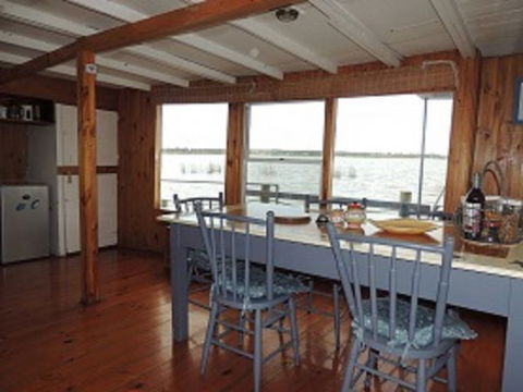 PS Federal Retreat Goolwa - C Tourism 3