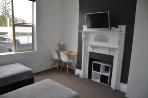 Sandy Bottoms Guesthouse - C Tourism 9