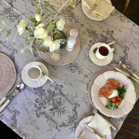 Aggies Bed And Breakfast - C Tourism 0