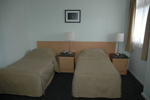 Baileys Motel - C Tourism 1