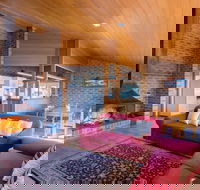 Bundilla 4 - C Tourism