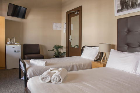 Campsie Hotel - C Tourism 4