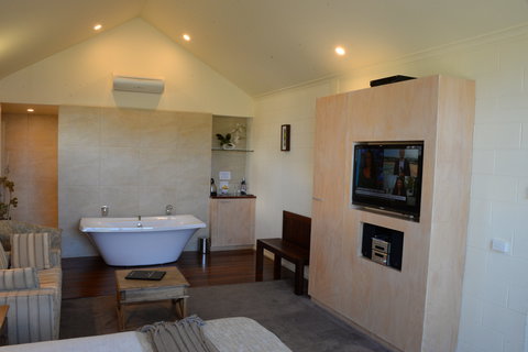 Captains At The Bay - C Tourism 3