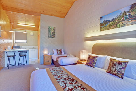 Comfort Inn Gold Rush - C Tourism 1