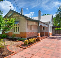 Crisp Street Cottage - C Tourism