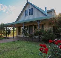 Emma's Cottage Vineyard - C Tourism