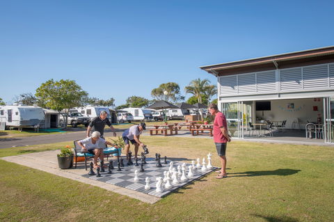 Maroochydore Beach Holiday Park - C Tourism 4