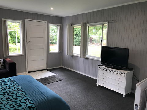 Ravenscroft Cottage - C Tourism 1