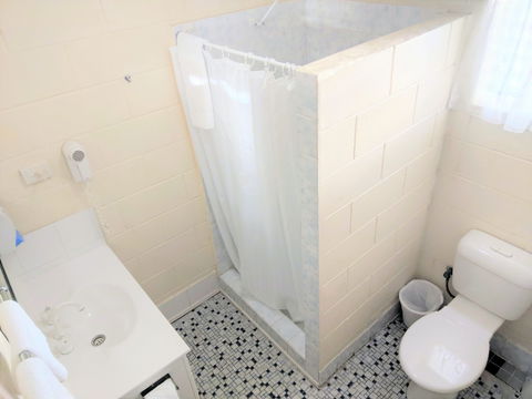 Sail Inn - Yeppoon - C Tourism 5