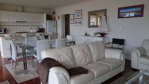 St Helens Beachfront - C Tourism 1