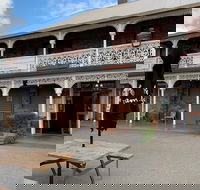 The Sheffield Hotel Tasmania - C Tourism