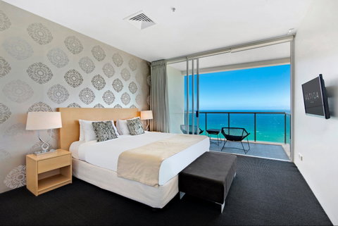 ULTIQA Air On Broadbeach - C Tourism 2