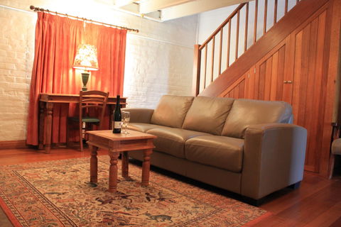 Woolmers Estate (Accommodation) - C Tourism 1