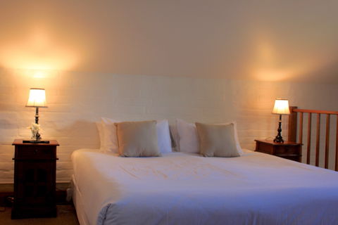 Woolmers Estate (Accommodation) - C Tourism 3