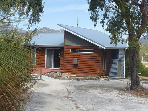 Yakkalla Holiday Cottage - C Tourism 2