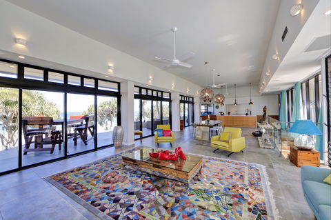 ZEN Beach Retreat - C Tourism 7